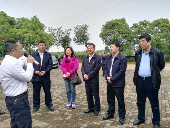 察右后旗高永斌旗长一行赴江西省南城县考察龙头企业广明集团带动脱贫